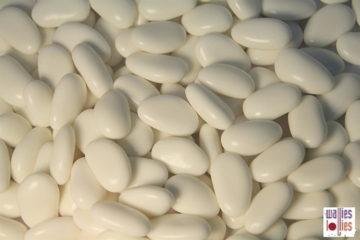 White Sugared Almonds in 1kg bag